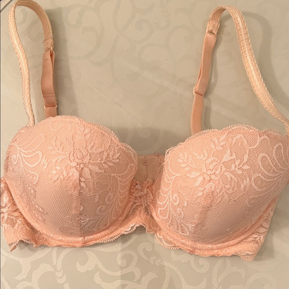 Le Mystere Sophia Lace Push-Up Bra in Blush 34D